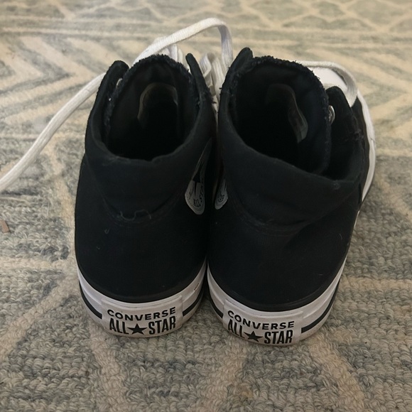 Converse All Stars Chuck Taylor’s Sz 6 - Picture 5 of 6